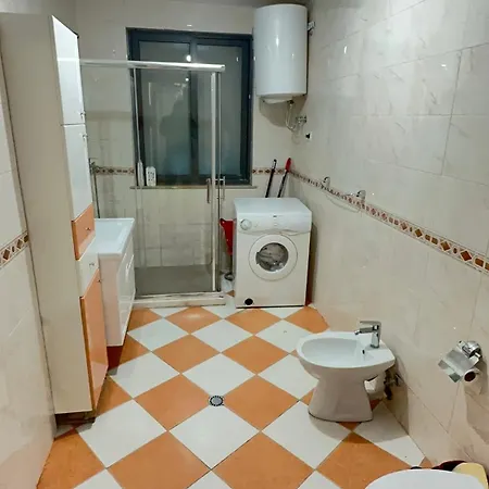Square Apartamento Tirana